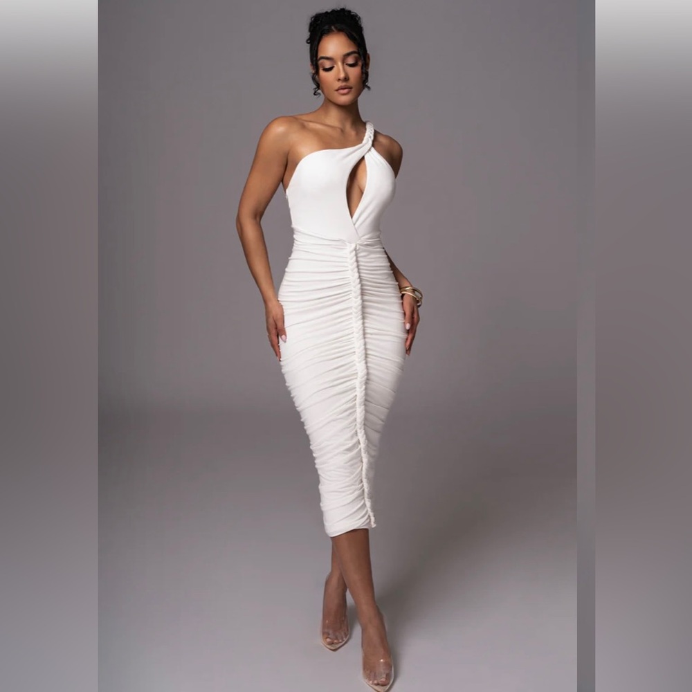 BRAND NWT IVORY JESS RUCHED MIDI DRESS